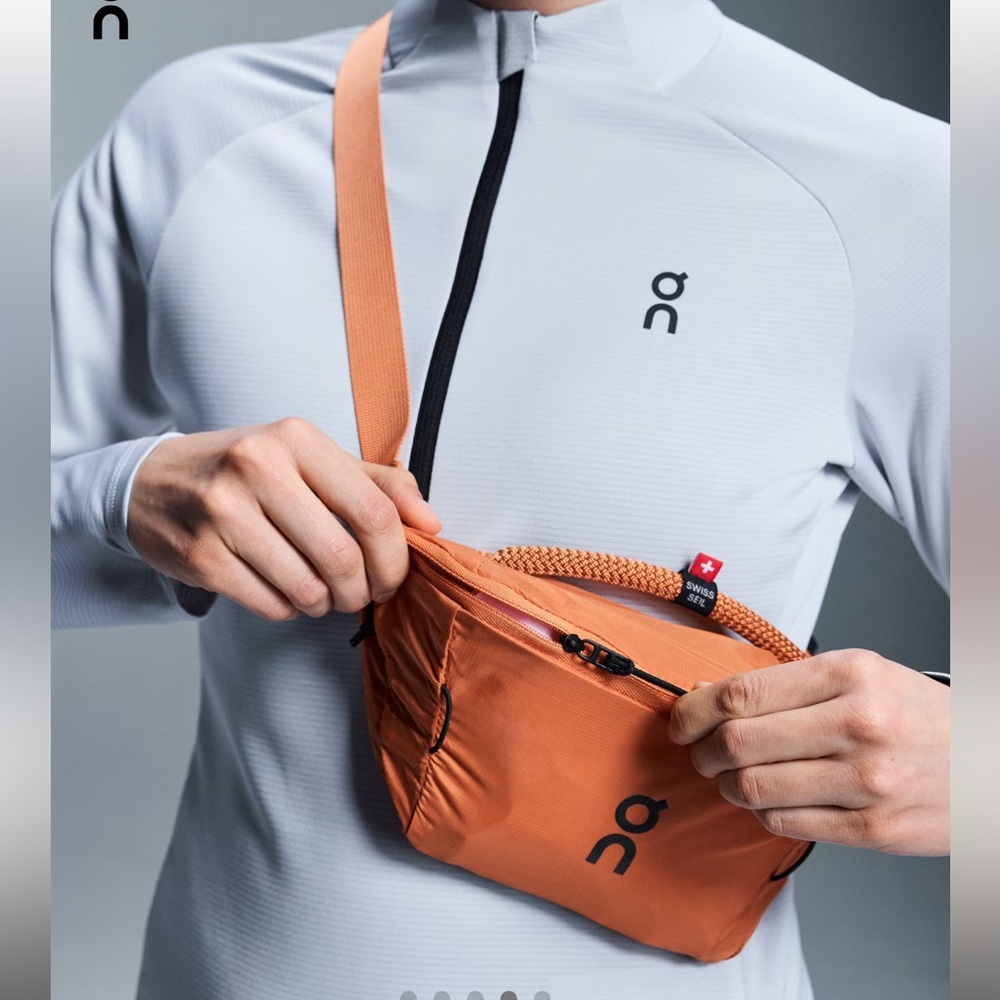 On Running Waist Pack 2L Lite - NWT